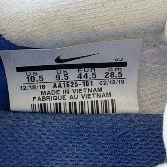 Nike Men’s Size 10.5 Legend React Lace Up Running Shoes In Game Royal/White main image 6